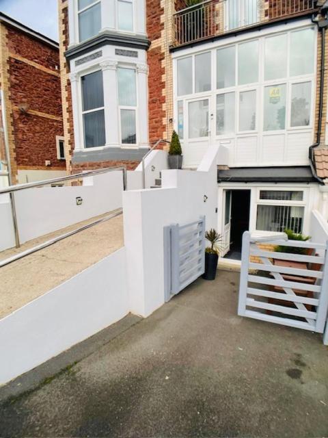 Bedford Holiday Apartments Paignton Kültér fotó